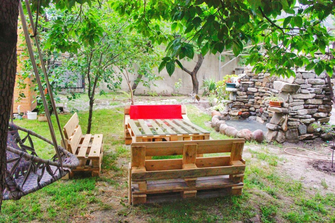 Hotel Oasis Mtsʼkhetʼa Exterior foto
